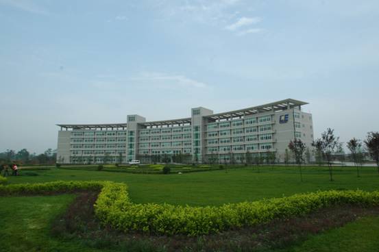 中科院成都光電研究所與成都奧邁科技簽訂去離子水機合作協(xié)議！